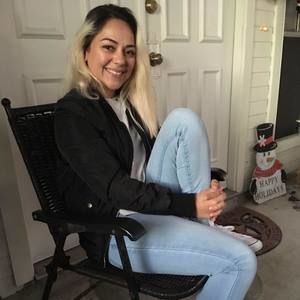 Meet your Posher, Shadae